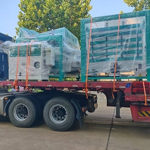 裝車發(fā)貨現(xiàn)場(chǎng)